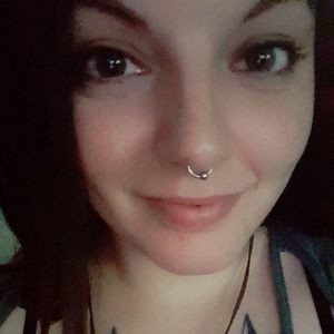 Meet your Posher, Liz